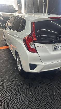 HONDA FIT 1.5 LX 16V FLEX 4P AUTOMÁTICO HONDA FIT 1.5 LX 16V FLEX 4P AUTOMÁTICO